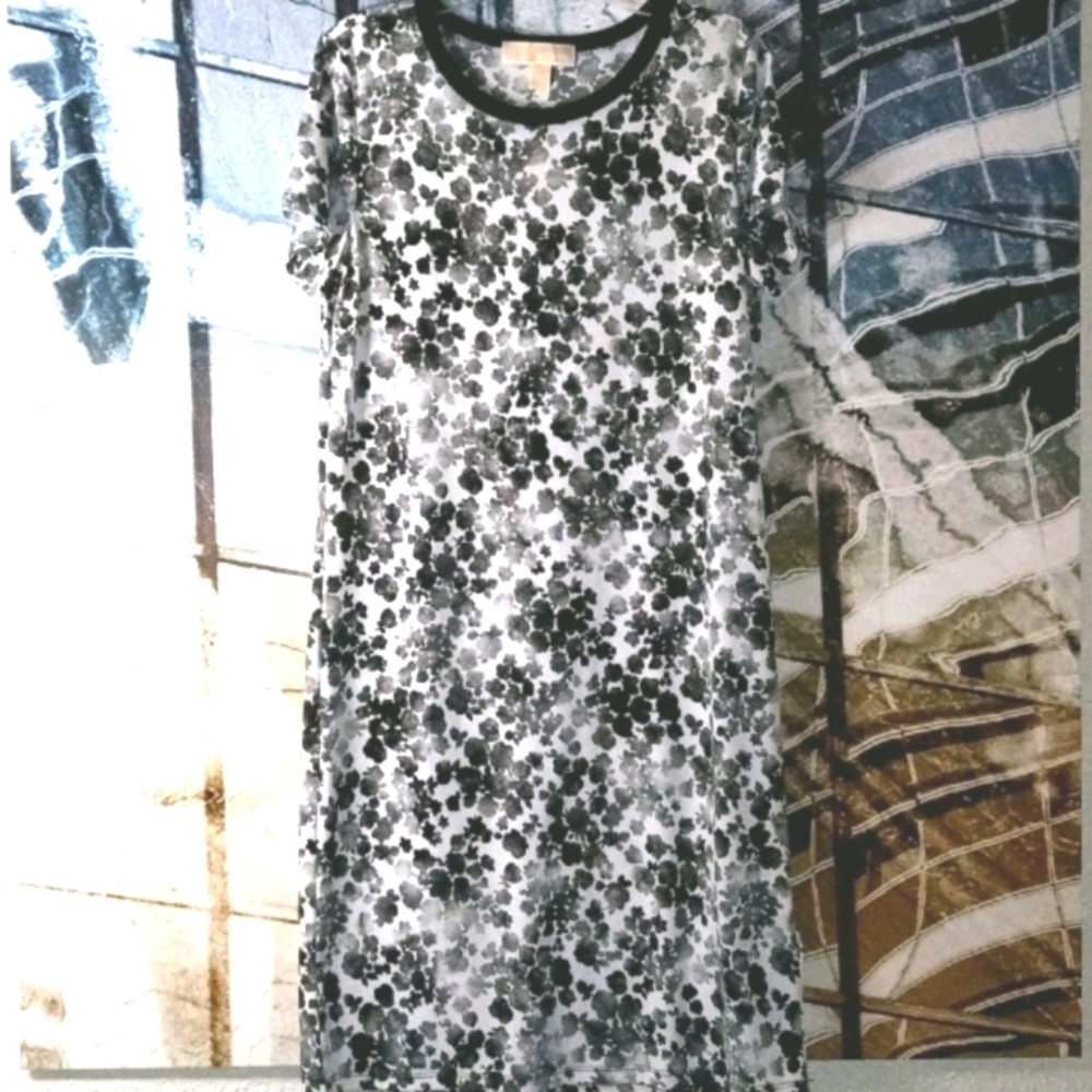 Kors Floral T-Dress🖤